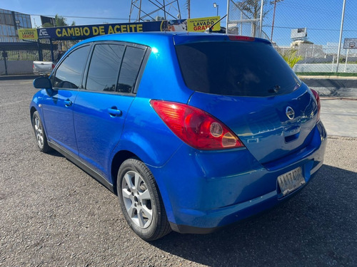 Imagen 6 de 15 de Nissan Tiida