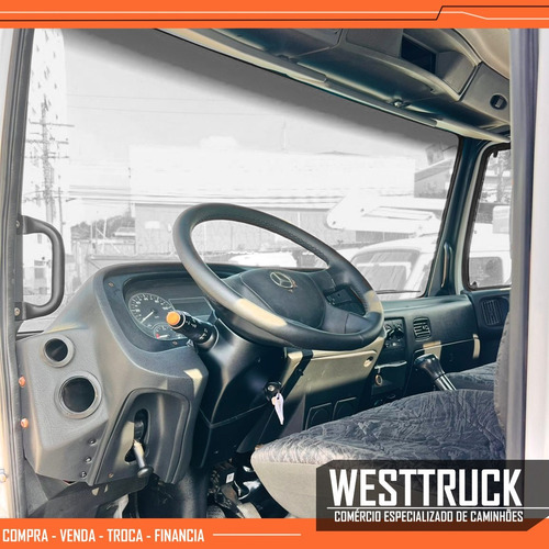 Mercedes Atron 2729 Modelo 2014 Com Caçamba