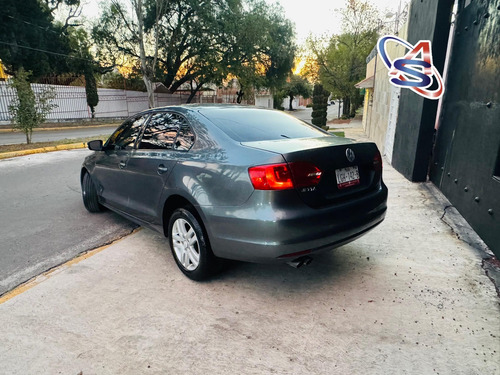 Volkswagen Jetta 2.5 Bicentenario Tiptronic At