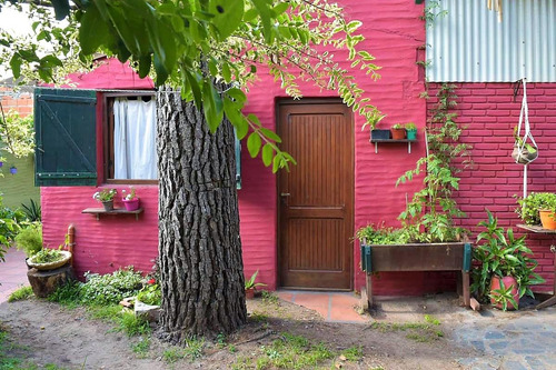 Venta Casa + Depto. La Carmencita