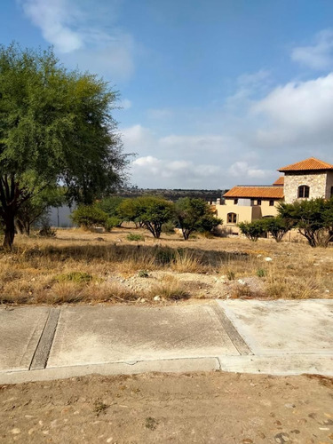 En Venta Lote En Esquina | San Miguel De Allende | Comunidad Privada