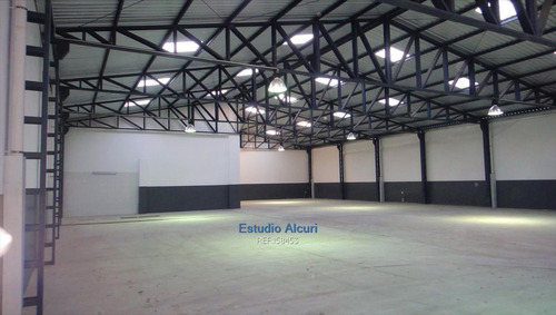 Venta Galpón Varios Usos 900 M2