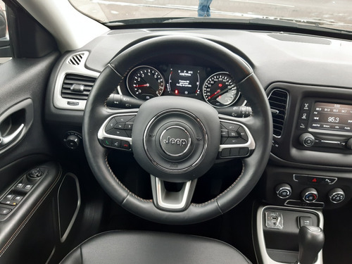 Imagen 12 de 14 de Jeep Compass Latitude 2019