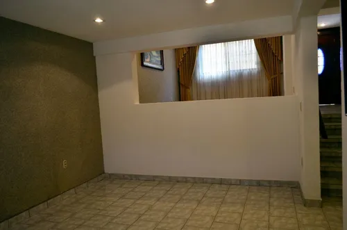 Casa En Venta En Lomas De La Hacienda Av1032