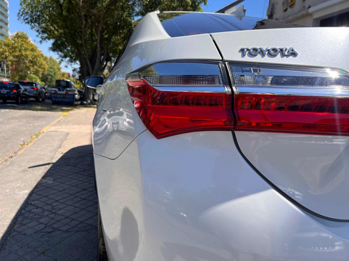 Imagen 11 de 11 de Toyota Corolla 2017 1.8 Se-g Cvt 140cv