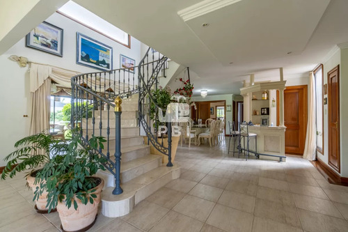 Venta Casa De 7 Dormitorios,playa Mansa, Punta Del Este - Ref : Pbi2915