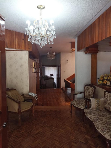 Imagen 2 de 21 de Casa - Lomas Del Campestre