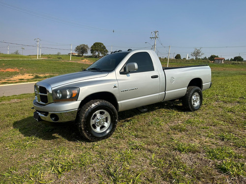 Dodge Ram 2500 5.9 Cab. Simples 4x4 2p