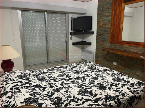 Imagen 7 de 20 de Venta Y Venta De Apartamento En Punta Del Este, Excelente Edificio Con Todos Los Servicios, Piscina Interior Climatizada Todo El Año