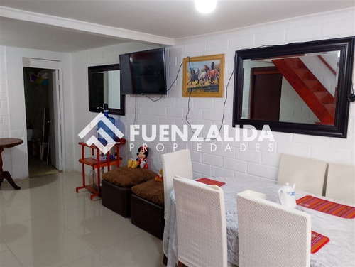 Casa En Venta De 2 Dorm. En Puente Alto