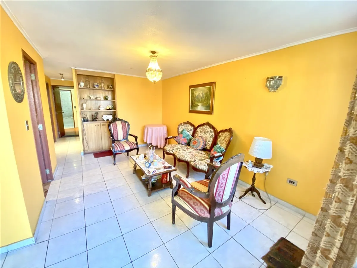 Imagen 2 de 28 de Condominio Los Nogales / 3 D Y 2 B