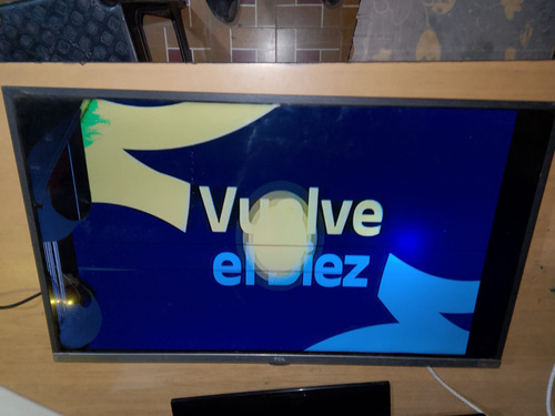Smart Tv Tcl L32s6 Con Pantalla Rota. Para Repuestos (Usado)