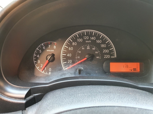 Nissan Versa 2013 1.6 16v S Flex 4p