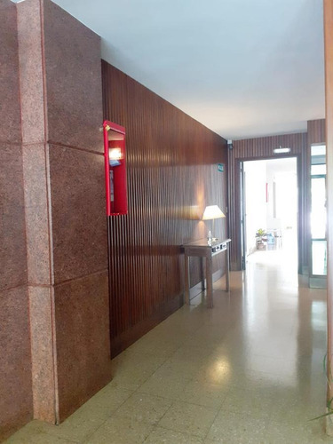 Imagen 2 de 8 de Centro - Oficina Fte A Cañada - Zona Tribunales