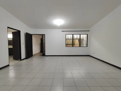 Apartamento En Arriendo En Popular. Cod A26528