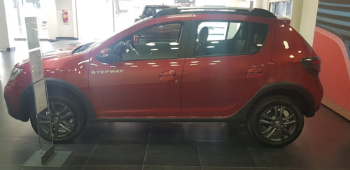 Imagen 2 de 15 de Autos Y Camionetas Renault Sandero Stepway 0km Ford Fiesta E
