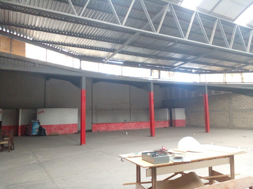Renta De Bodega En Plaza La Marketa En Santa María Totoltepec Toluca
