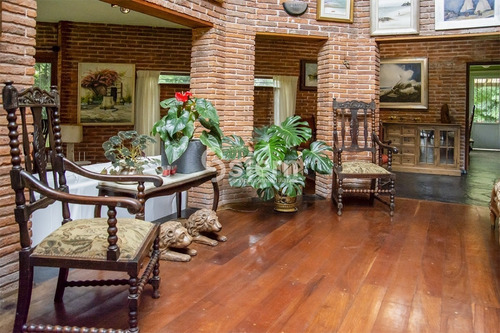 Casa En Zona De La Mansa, En Alquiler- Ref: 1592