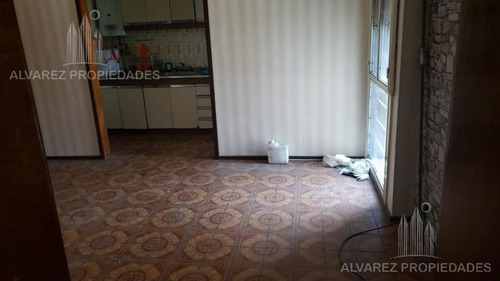 Imagen 6 de 11 de Departamento 3 Ambientes Venta Ramos Mejia Centro