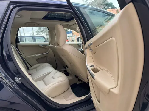 Volvo XC60 2.0 T5 Awd Summum