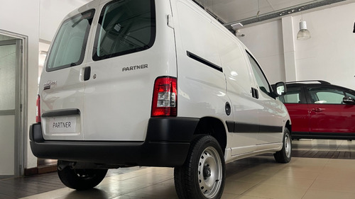 Imagen 13 de 25 de Peugeot Partner Confort Nafta