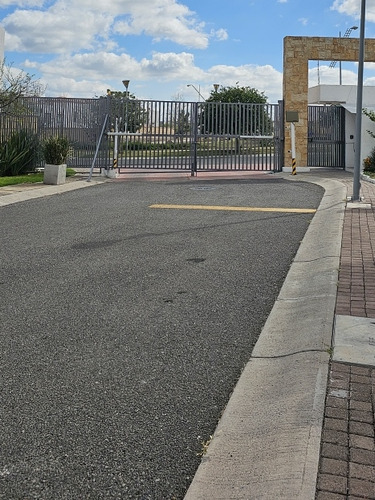 Terreno Residencial Juriquilla Excelente Ubicación 180 M2