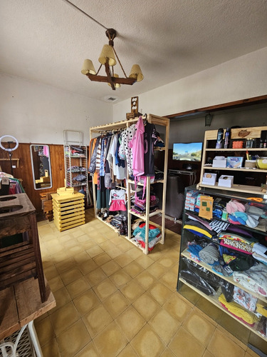 Casa De Tres Dormitorios Pueblo Nuevo
