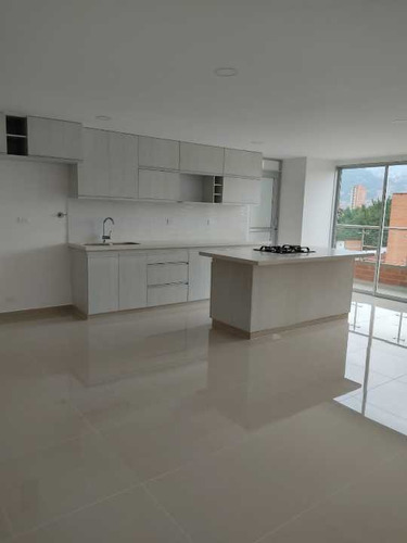 Imagen 1 de 14 de Venta Apartamento Simón Bolívar, Laureles, Medellín, Antioquia