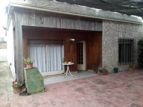 Imagen 1 de 13 de Ph 3 Ambientes Al Fondo Con Patio Y Parrilla