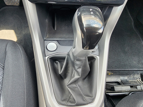 Volkswagen Taigun 1.0 Tsi Comfortline At
