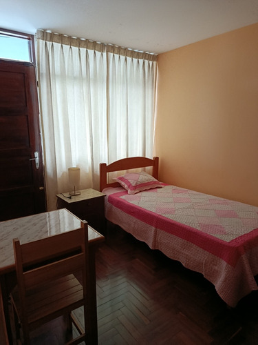 Alquilo Bonita Habitación Amoblada Solo Damas San Borja