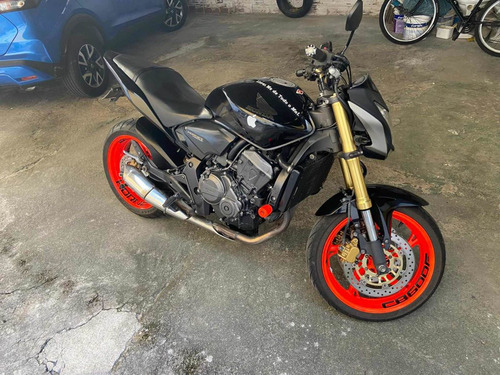 Imagem 1 de 5 de Honda Cb
