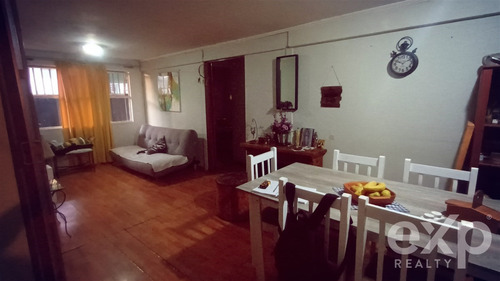 Departamento En Venta De 2 Dorm. La Ermita Ii, Lo Barnechea