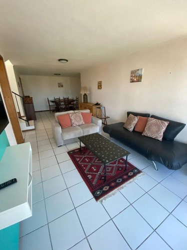 Imagen 3 de 21 de Penthouse A Pocos Metros Del Mar Con Terraza Y Parrillero Propio