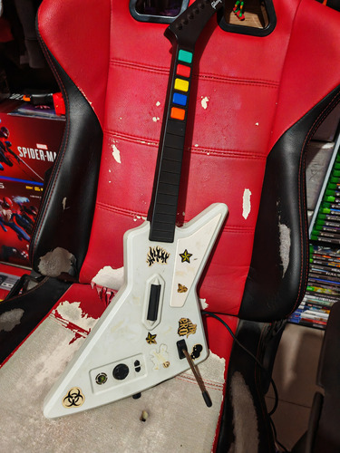 Guitarra Guitar Hero Xbox 360  (Reacondicionado)