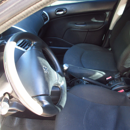 Peugeot 207 1.4 Sedan Allure Hdi 70cv