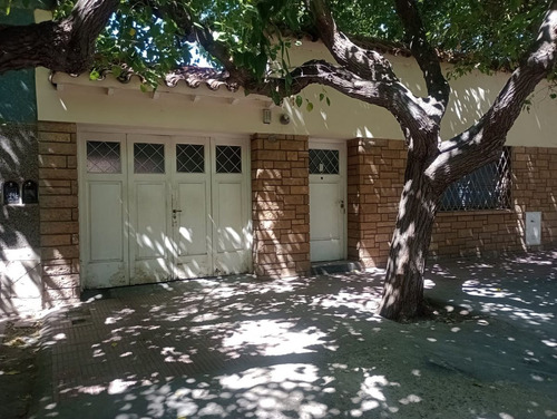 Venta De Casa En Las Heras