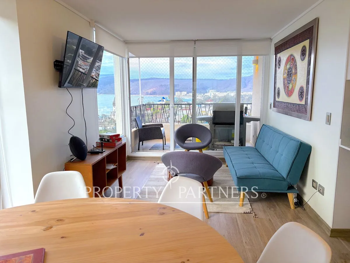 Imagen 4 de 21 de Vista Panorámica A Toda La Bahía De Papudo