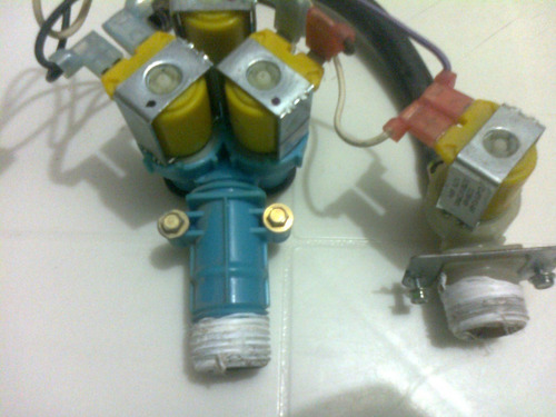 Imagen 3 de 3 de Valvula Selenoide Lavadora Mabe 18kg Modelo Lmf18580xkbb
