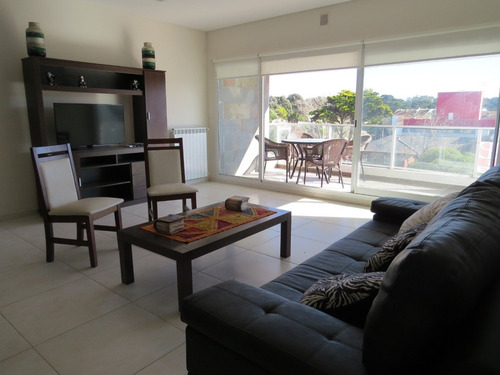 Imagen 8 de 30 de Los Capellanes - Pinamar - 4 Ambientes - 2 Baños - 2 Cocheras
