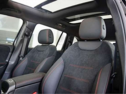 Mercedes-Benz GLB 220 2.0 MHEV AMG LINE 4MATIC 8G-DCT