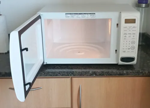 Horno Microondas Marca LG (Usado)