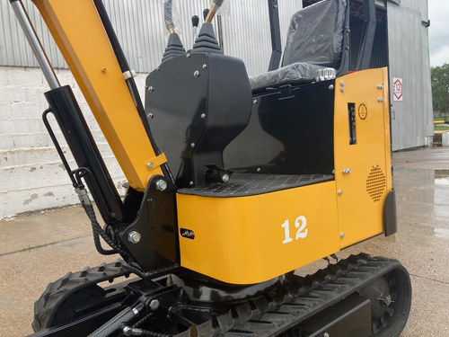 Miniexcavadora Giratoria De Bandas 1 Ton. Beston Group Kv 12