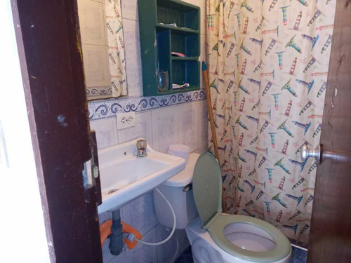 Imagen 17 de 20 de Venta De Casa Esquinera Rentable Cerca Al Parque Bella Vista Kennedy