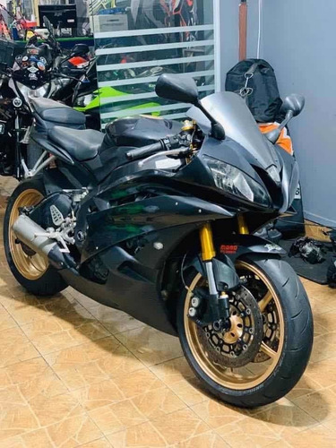 Yamaha R6r