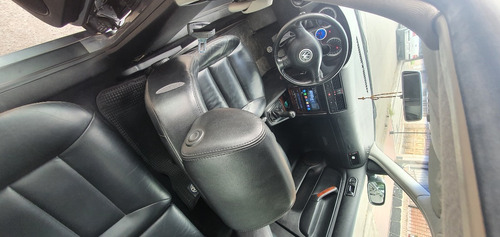Volkswagen Bora 1.8t - Cuero - Caja Manual