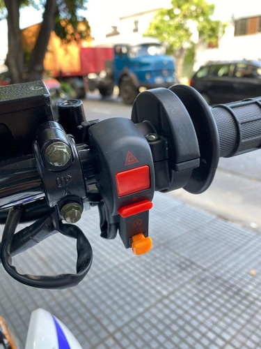 Imagen 14 de 16 de Motomel Skua 150 V6 2023 Okm En Stock Consulte Ahora 12 Y 18