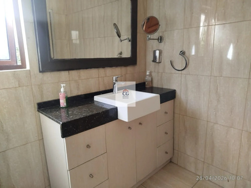 Venta De Local Comercial, Con Amplios Giros