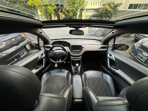 Peugeot 208 1.6 Xy