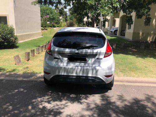 Ford Fiesta Kinetic Design 1.6 Se Plus Powershift 120cv 2018